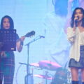 （左至右）歌手卜星慧、林雨涵，為愛開唱，宣導關懷弱勢家庭兒童。