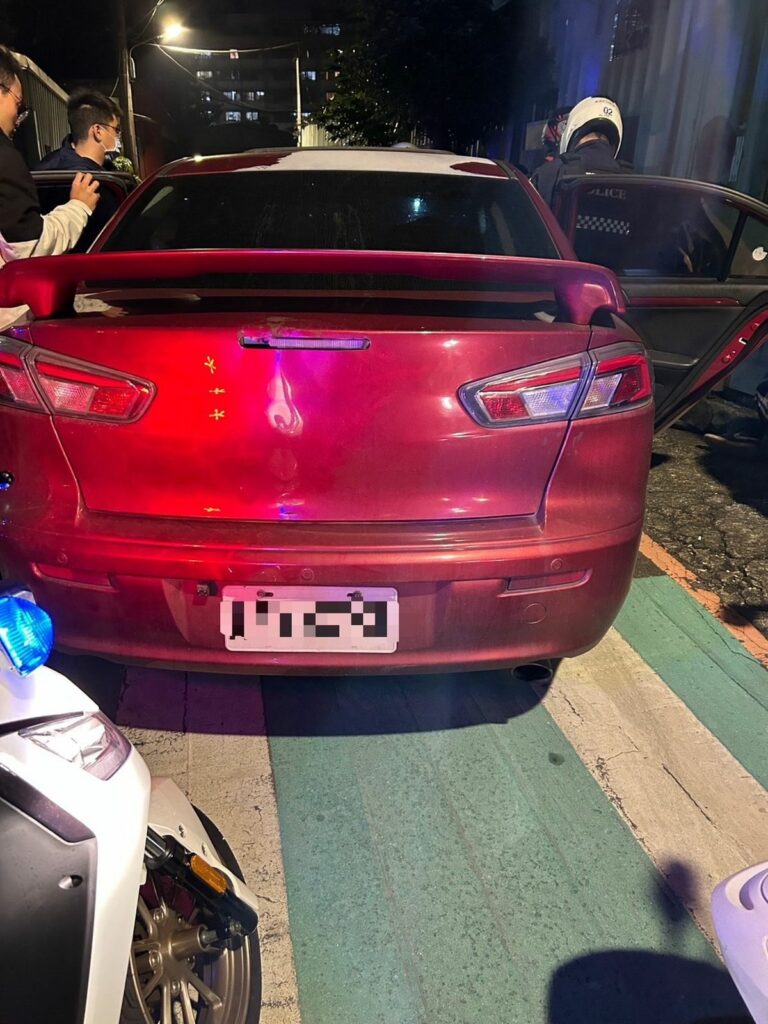 逮捕詐欺車手畫面