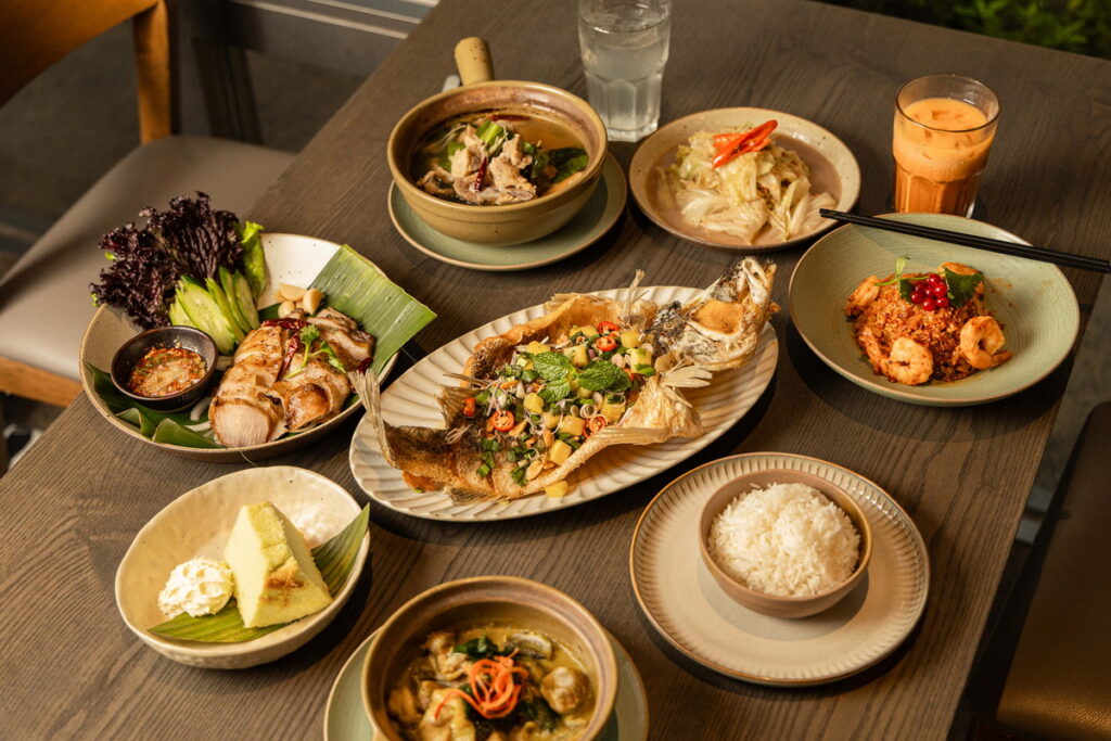 初泰PIKUL年節套組道道都是泰菜必吃美食，還有泰國香米飯免費暢享