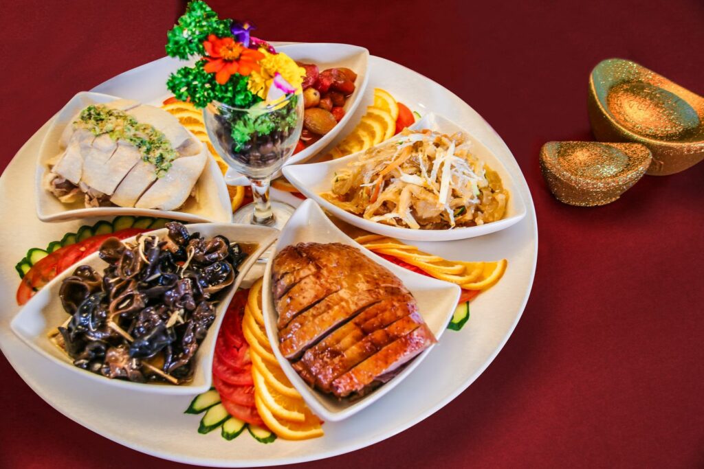 麗寶福容大飯店_今年推出外帶年菜單品(10人份)年菜外帶組，「麗寶海陸五味拼」