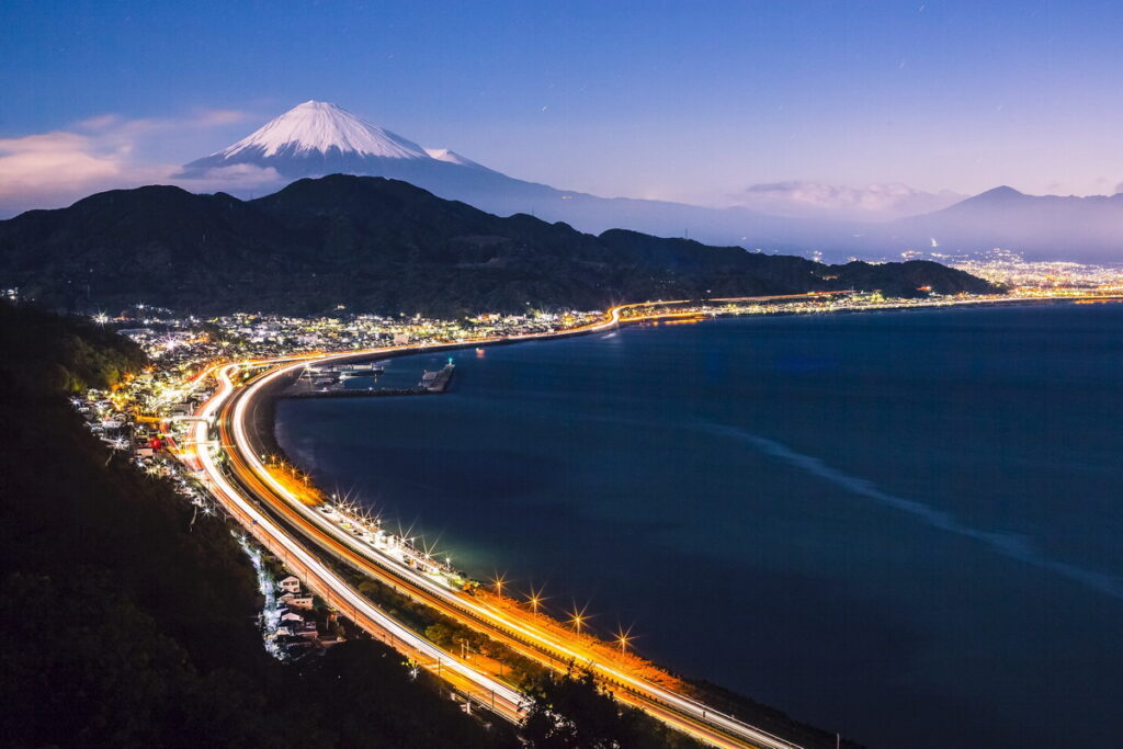 因櫻桃小丸子而聞名的靜岡，可以從不同角度遠眺富士山。（靜岡縣觀光協會 Shizuoka Prefectural Tourism Association 提供）