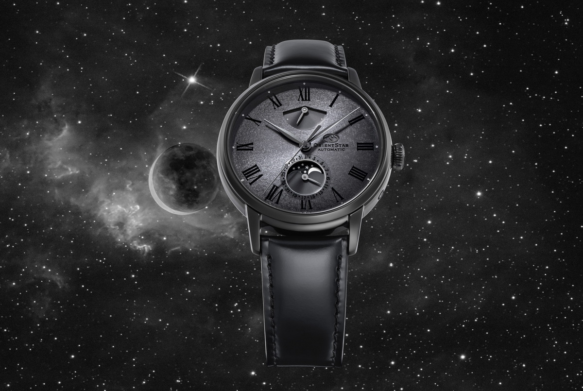 Orient Star推出新款M45 F7機械月相腕錶，錶盤靈感源於帶有神秘色彩並照亮夜空的M45昴宿星團。