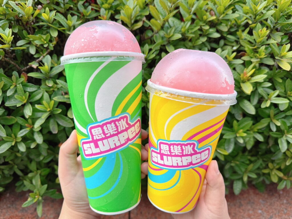 思樂冰販售門市自3月6日至4月2日推出「櫻花玫瑰風味」。