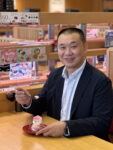大苑子白色情人節和日本第一迴轉壽司品牌「壽司郎」 來一場春日浪漫一起享受「莓好時光霜淇淋」