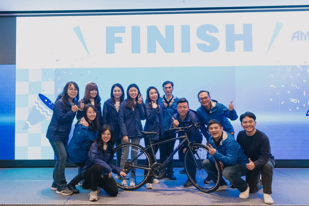 台灣安進同仁積極投入公益，親自打造自行車贈兒少安置機構，增進團隊情誼，實踐企業社會責任。