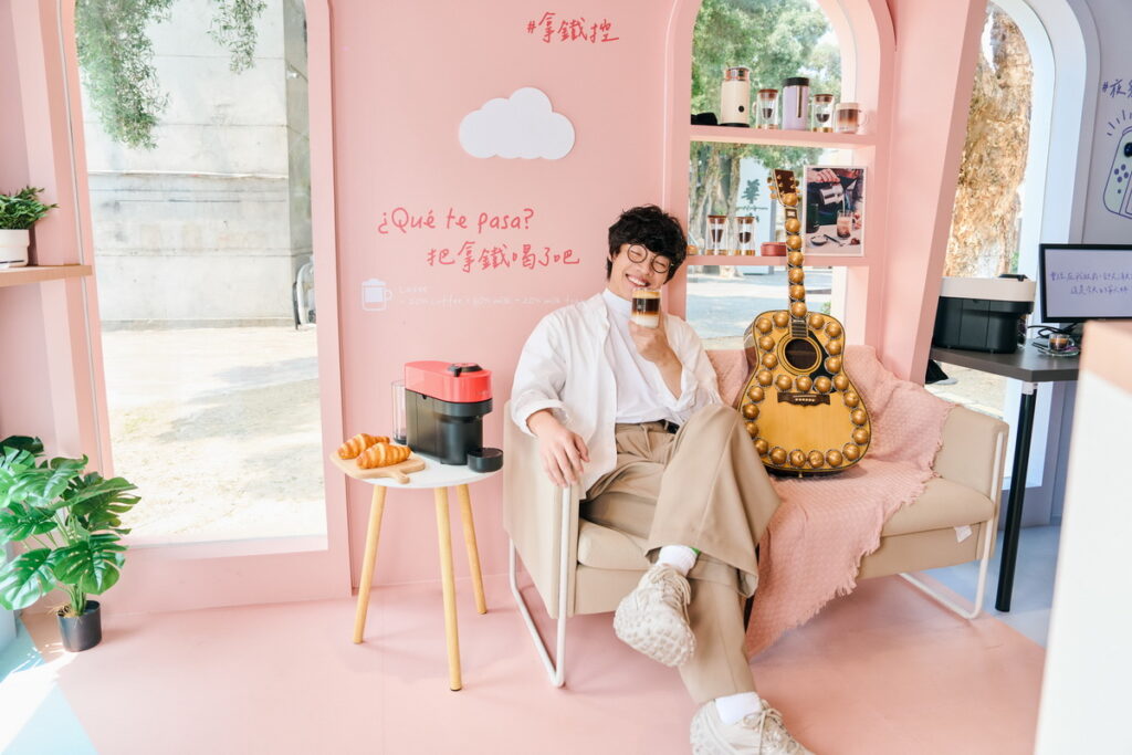 快跟著Nespresso早晨咖啡大使盧廣仲，一起解密你的早晨咖啡方程式吧！