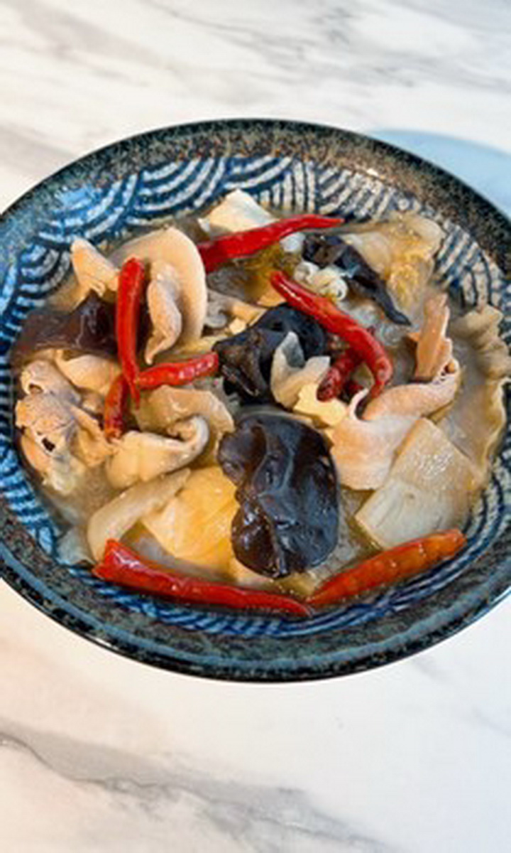 網友熱議的好市多酸菜魚，圖片來源：Dcard網友提供