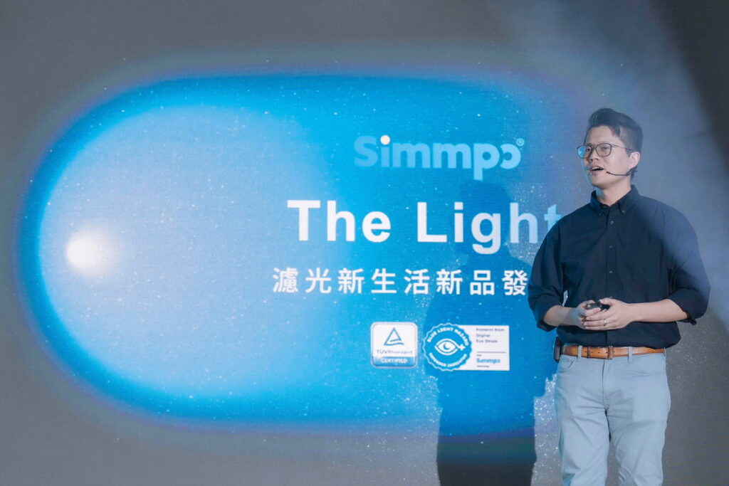 Simmpo 創辦人許展榕今（29日）現身記者會，公布新技術突破及品牌研發布局的好消息。