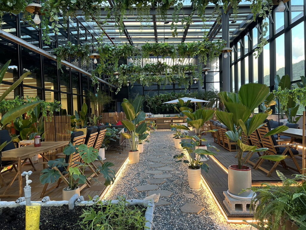 安永心食館結合香草種植，打造複合式體驗空間