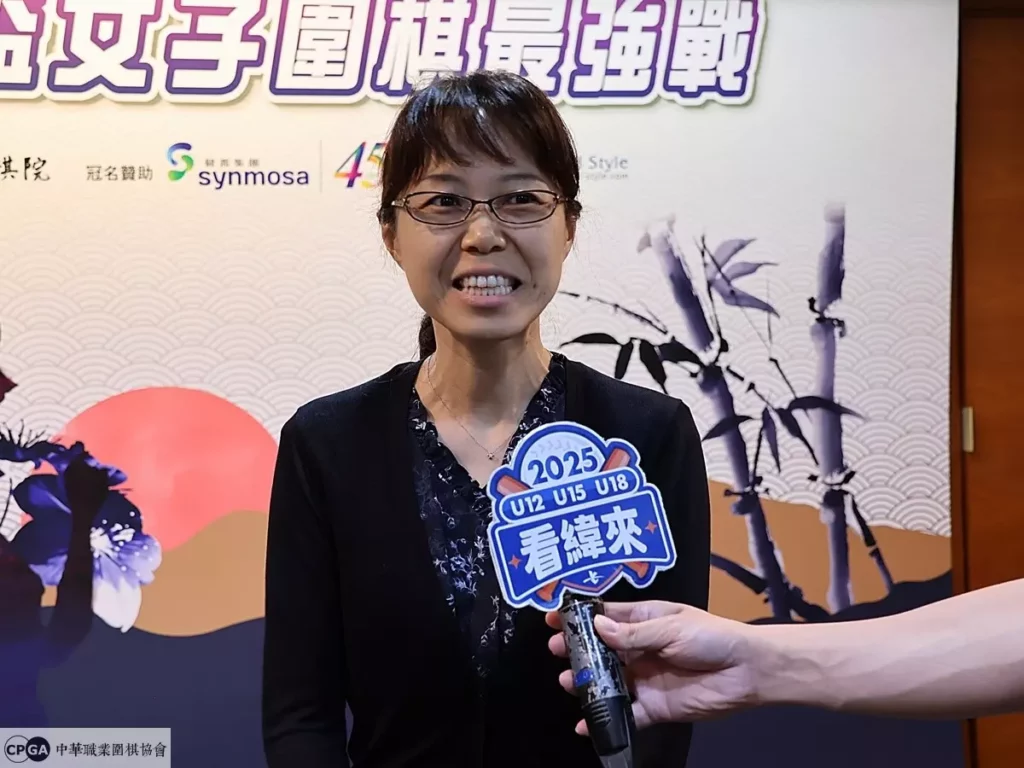 勇奪第一屆女流棋聖的小林泉美