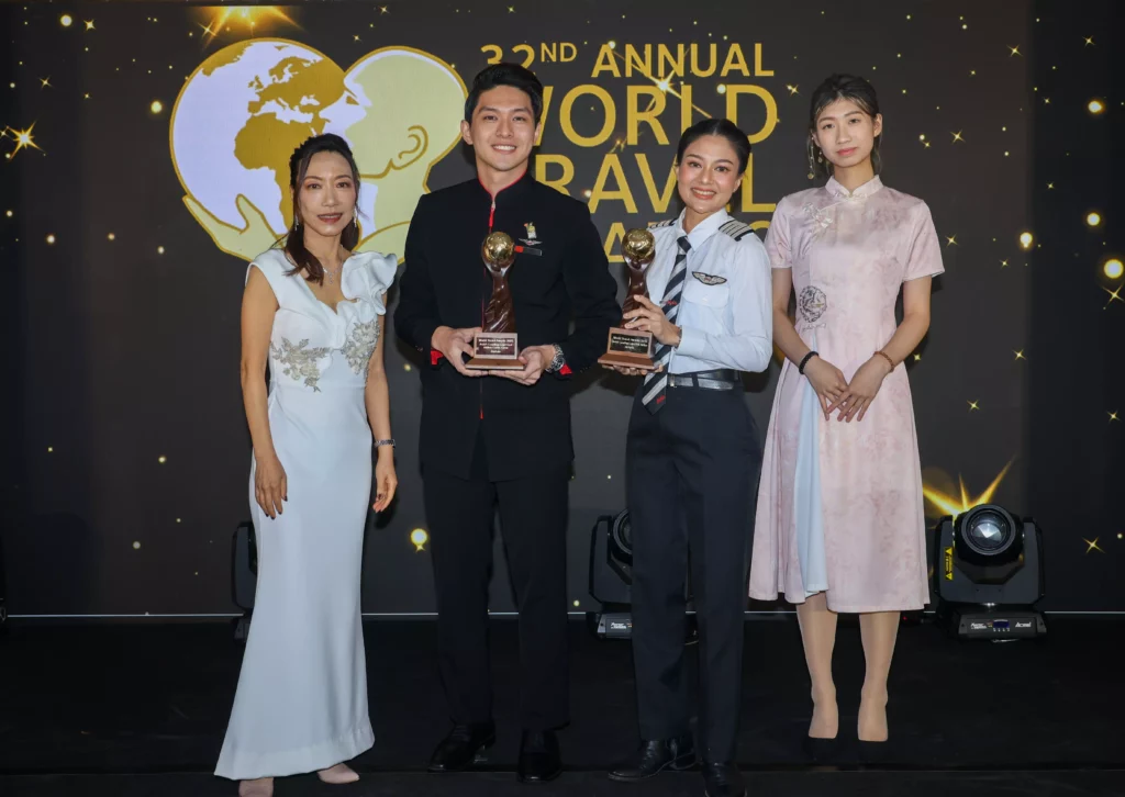 AirAsia 榮獲 2025 世界旅遊大獎「亞洲最佳低成本航空」及「亞洲最佳低成本航空機艙服務」雙料殊榮