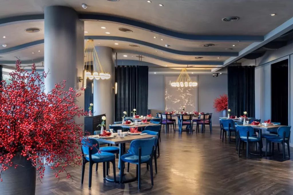 唐苑中餐廳山海尋味，特別推出小滿漢料理，將土地風味化為餐桌上深刻記憶。