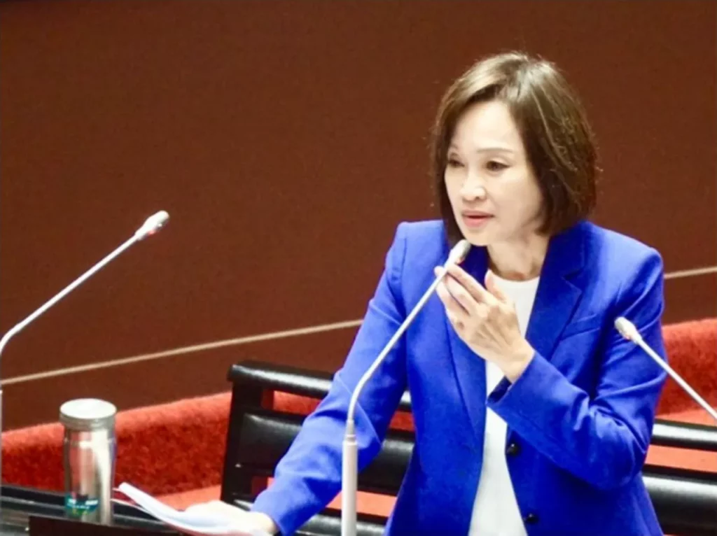 國防預算之爭延燒高雄選戰 柯志恩：在野黨要求預算常態化 是為防堵「綠友友」鑽漏洞分贓