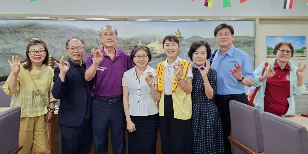 《三十而光｜目中有人計畫》，於2026年6月15日中午在普門中學舉行頒獎分享活動。