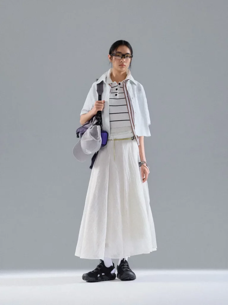 TNF UE 夏季造型_Cue場女孩