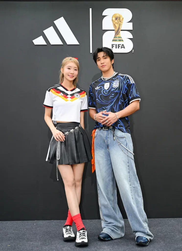 「adidas 2026 FIFA世界盃足球街區」盛大登場 引領球迷沉浸世足文化核心婁峻碩、陳華同框示範今夏最時髦Blokecore潮流穿搭！