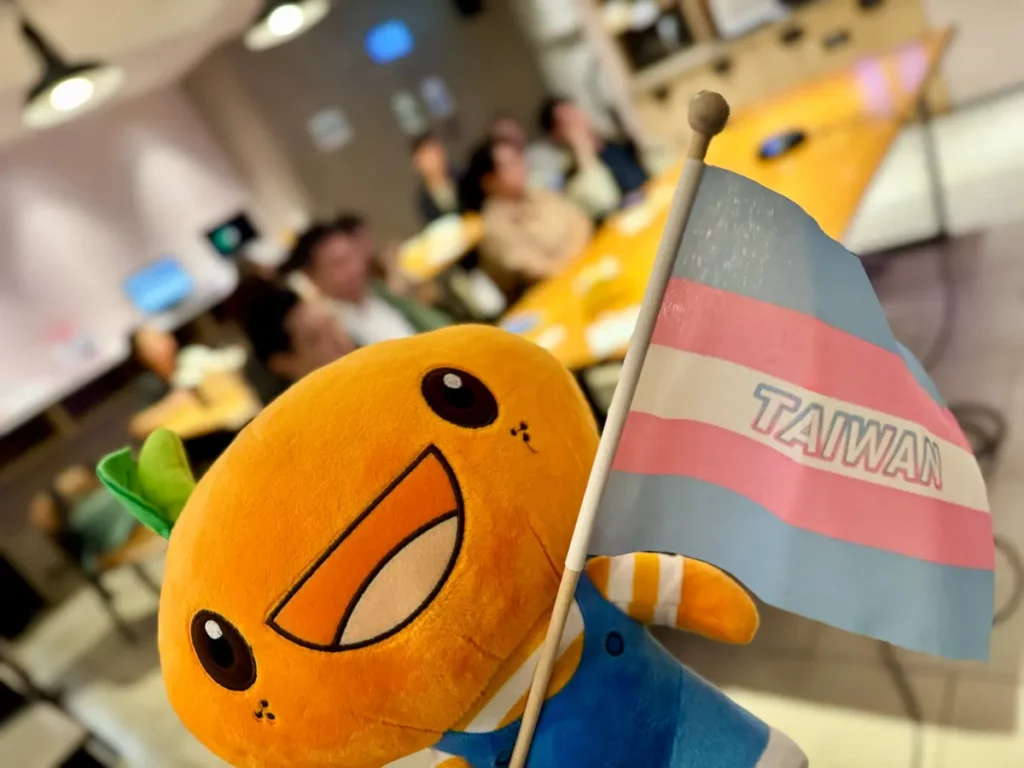 橘色，是彩虹裡「溫暖」的代表色。桔子商旅以DEI（多元、平等、共融）為經營核心，讓飯店服務成為旅程的療癒起點。（圖／福泰飯店集團提供）