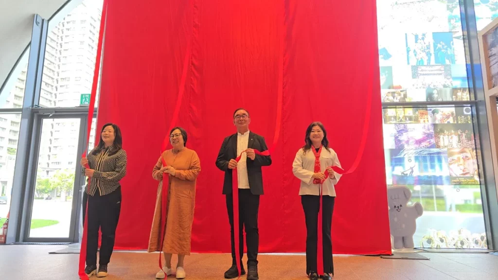 臺中國家歌劇院自7月1日起推出「時刻在藝起：NTT 10週年回顧展」。（圖/陳惠玲攝影）