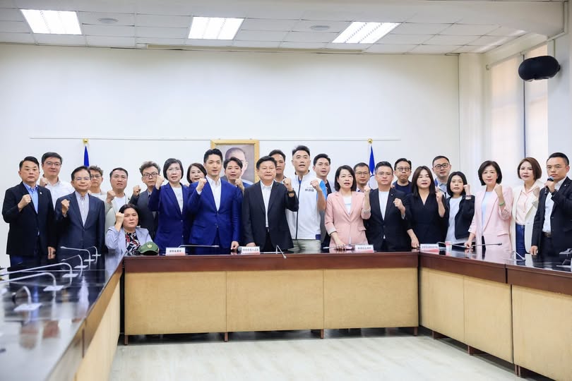 725凱道反毒油聲勢持續壯大 四縣市首長齊聚台中密商 蔣萬安拜會盧秀燕共謀後續對策