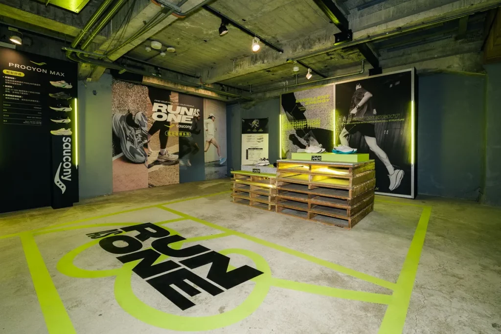 Saucony陪伴跑者在長距離慢跑、日常訓練或是健走通勤中每一步的穩定性及保護性