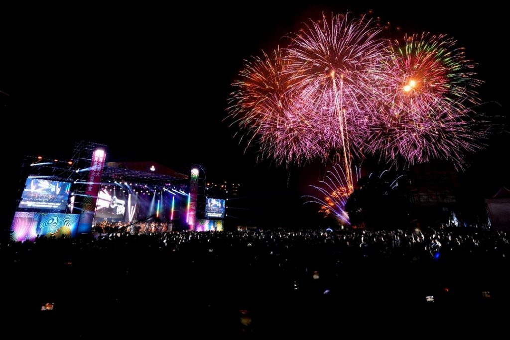 花火點亮日月潭秋夜！Booking.com 精選「日月潭五間特色旅宿」！