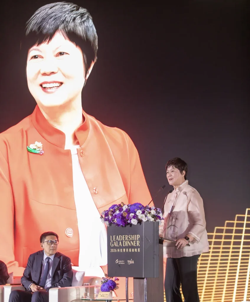 全球逾700位領袖齊聚SEMICON Taiwan 2026晚宴 何麗梅獲SEMI半導體女性領袖表彰
